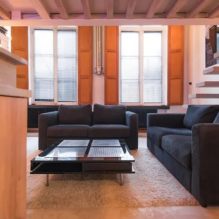 Artist's Mini Loft - Marais Normandie Paris
