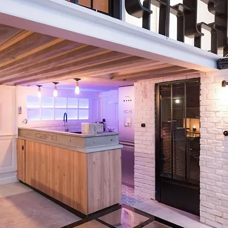 Artist's Mini Loft - Marais Normandie *